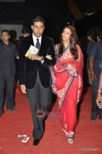 Abhishek Bachchan, Aishwarya Rai at Star Screen Awards red carpet on 9th Jan 2010 